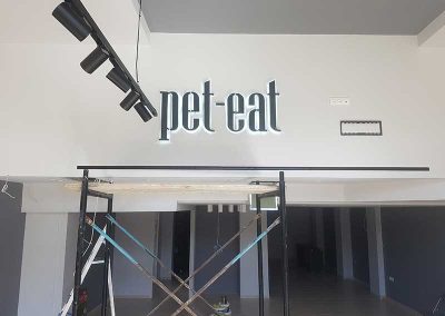Pet-eat